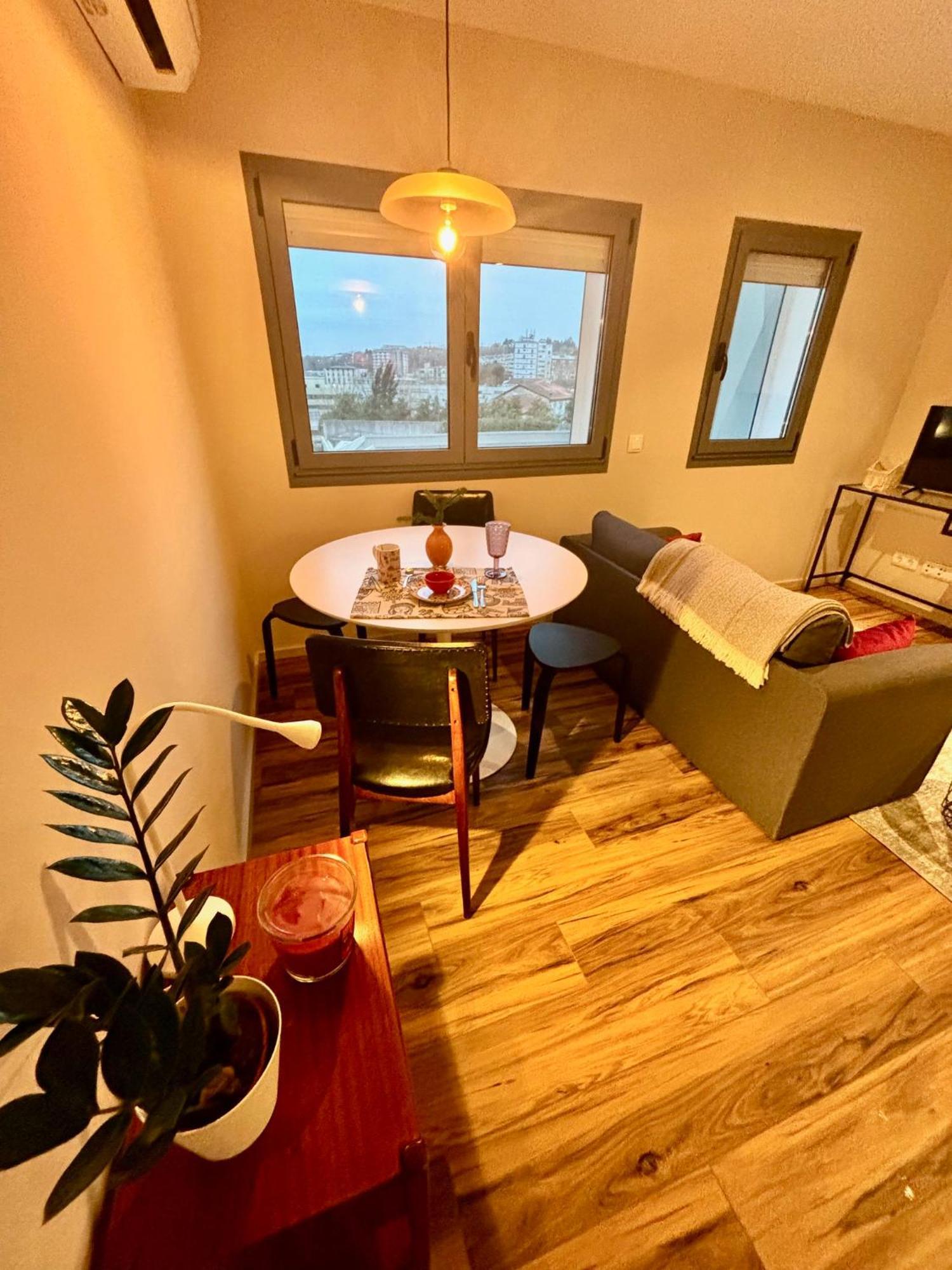 Three Little Birds -Redbird Apartment Guimaraes Ngoại thất bức ảnh